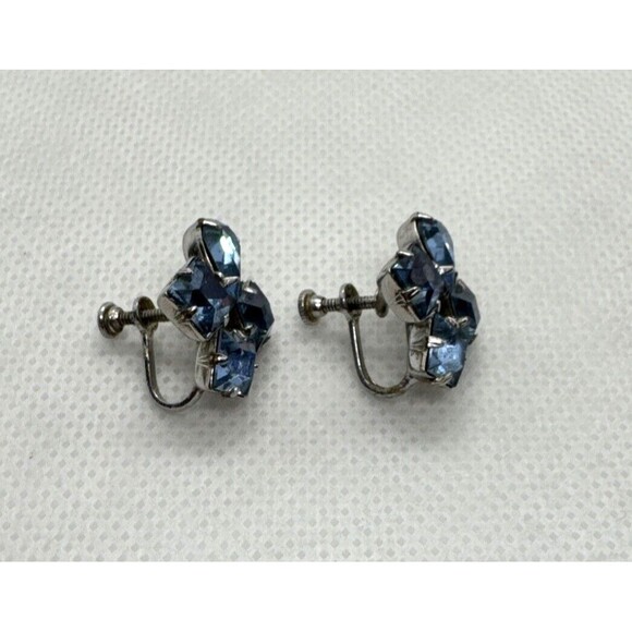 Vintage Rhinestone Light Blue Silver Tone Screw Back Earrings 1960s Retro - Picture 5 of 8